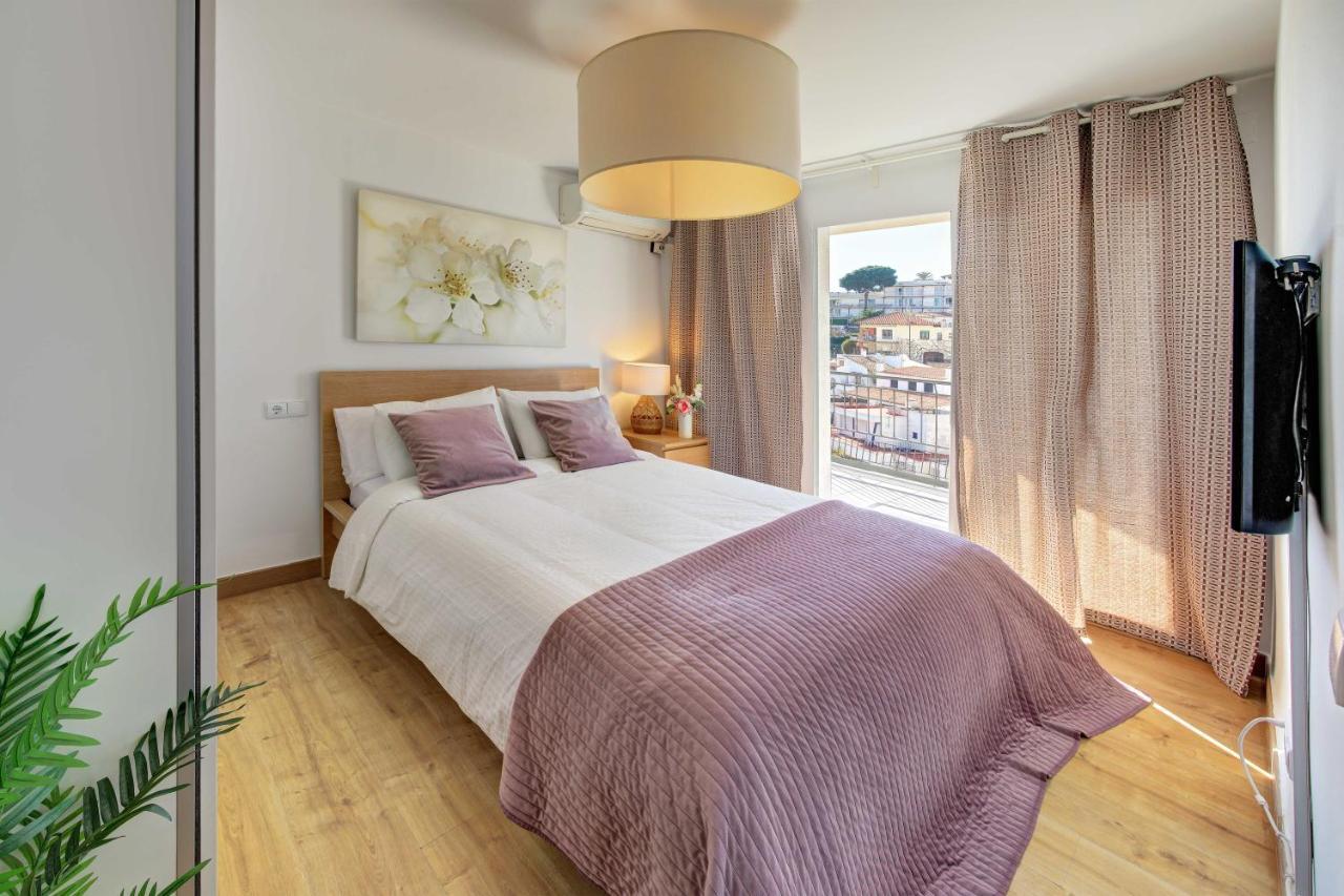 Apartament Pau Casals, 2 Min Walk From The Sea & Sea View Льорет-де-Мар Экстерьер фото
